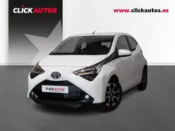 Blanco Usado 2022 Toyota Aygo X-play Utilitario | 11.250 € (Buen precio)