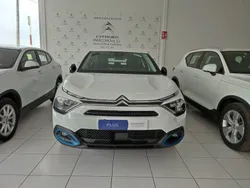 Blanco Usado 2022 Citroën e-C4 Feel | 25.000 € (Super precio)