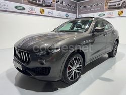 Gris / plata Usado 2018 Maserati Levante SUV | 29.990 € (Un poco caro)