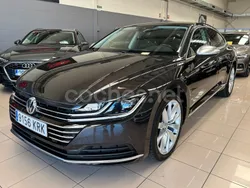 Gris / plata Usado 2019 VW Arteon Elegance Berlina | 24.500 € (Precio justo)