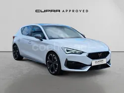 Blanco Usado 2024 Cupra Leon VZ Berlina | 42.200 € (Caro)