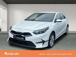 Blanco Usado 2024 Kia Ceed Utilitario | 18.490 € (Precio justo)
