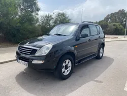 Negro Usado 2002 Ssangyong Rexton SUV | 2990 €