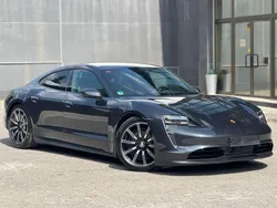 Eléctrico Usado 2023 Porsche Taycan 4S Sport Turismo Berlina | 79.995 €