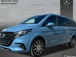 Azul Usado 2025 Mercedes V250 Avantgarde Monovolumen | 63.140 € (Buen precio)