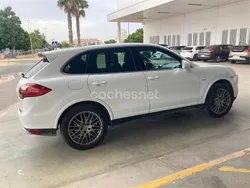 Blanco Usado 2012 Porsche Cayenne SUV | 16.850 € (Buen precio)