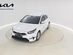 Blanco Usado 2024 Kia Ceed Berlina | 18.990 € (Precio justo)