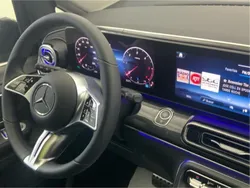 Gris Nuevo 2024 Mercedes V220 Style Monovolumen | 65.300 € (Caro)