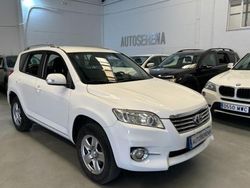 Usado 2012 Toyota RAV4 Lounge SUV | 11.600 €