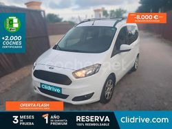 Blanco Usado 2017 Ford Tourneo Courier Titanium Monovolumen | 9990 € (Buen precio)