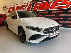 Blanco Usado 2024 Mercedes A250 AMG line Utilitario | 37.994 €