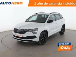 Blanco Usado 2021 Skoda Karoq SportLine SUV | 24.999 € (Precio justo)