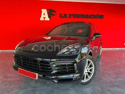 Negro Usado 2021 Porsche Cayenne SUV | 51.990 €