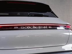 Eléctrico Usado 2023 Porsche Taycan Cross Turismo Berlina | 94.000 € (Caro)