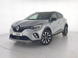 Gris Usado 2024 Renault Captur Techno SUV | 23.450 € (Caro)