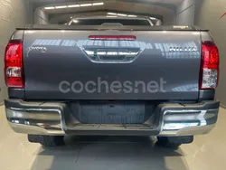Gris / plata Usado 2021 Toyota HiLux Recogida | 37.900 € (Super precio)