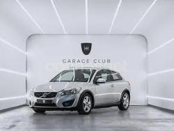 Gris / plata Usado 2010 Volvo C30 Momentum Utilitario | 6999 € (Precio justo)