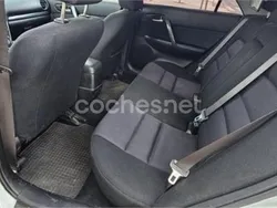 Gris / plata Usado 2006 Mazda 6 Active Berlina | 2800 € (Precio justo)