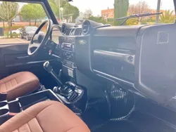 Gris / plata Usado 2010 Land Rover Defender SUV | 57.900 €