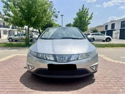 Gris / plata Usado 2008 Honda Civic Executive Berlina | 4999 € (Super precio)