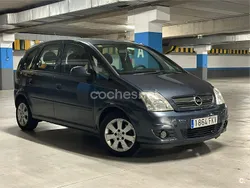 Gris / plata Usado 2007 Opel Meriva Enjoy Monovolumen | 2400 € (Super precio)