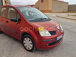 Granate Usado 2005 Renault Modus Authentique Monovolumen | 2399 € (Precio justo)