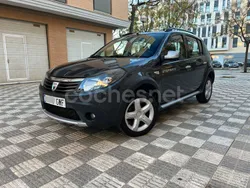 Gris / plata Usado 2010 Dacia Sandero Stepway Utilitario | 4990 € (Precio justo)