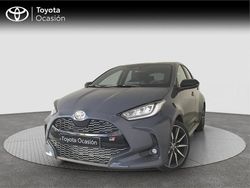 Gris Usado 2025 Toyota Yaris Hybrid Sport Monovolumen | 25.790 € (Un poco caro)