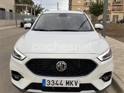 Blanco Usado 2023 MG ZS Luxury Berlina | 15.600 € (Precio justo)