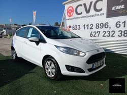 Blanco Usado 2016 Ford Fiesta Utilitario | 8595 € (Buen precio)