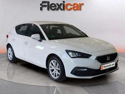 Blanco Usado 2021 Seat Leon Reference Utilitario | 15.990 € (Precio justo)