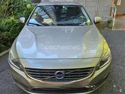 Gris / plata Usado 2015 Volvo V60 Momentum Familiar | 7200 € (Super precio)