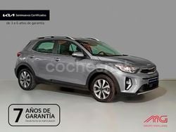 Gris / plata Usado 2024 Kia Stonic SUV | 20.450 € (Precio justo)