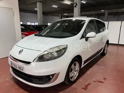Blanco Usado 2013 Renault Scénic III Dynamique Monovolumen | 4495 € (Precio justo)