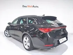 Negro Usado 2024 Seat Leon ST FR Familiar | 25.990 € (Precio justo)