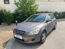 Gris / plata Usado 2007 Kia Ceed Berlina | 5990 € (Super precio)