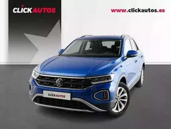 Azul Usado 2024 VW T-Roc Life SUV | 21.450 € (Precio justo)