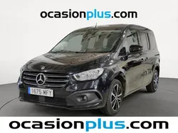 Negro Usado 2023 Mercedes 180 Berlina | 24.082 € (Precio justo)