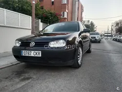 Negro Usado 2002 VW Golf IV Conceptline Berlina | 3000 € (Precio justo)