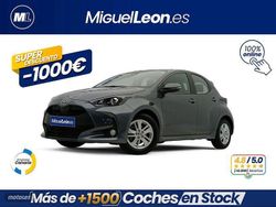 Gris Usado 2024 Toyota Yaris Edition Berlina | 17.985 € (Precio justo)