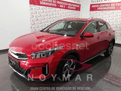 Rojo Usado 2023 Kia XCeed SUV | 20.500 € (Precio justo)