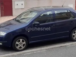 Usado 2001 Skoda Fabia Elegance Berlina | 2300 €