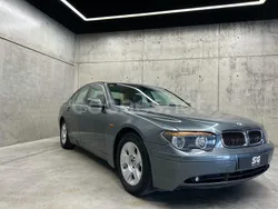 Gris / plata Usado 2004 BMW 735 Berlina | 9999 €