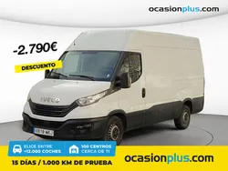 Blanco Usado 2023 Iveco Daily Berlina | 30.690 € (Precio justo)