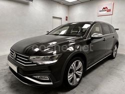 Negro Usado 2021 VW Passat Alltrack Familiar | 20.990 € (Precio justo)
