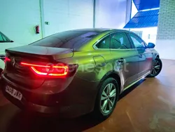 Beige Usado 2017 Renault Talisman Intens Berlina | 16.999 € (Precio justo)
