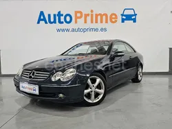 Azul Usado 2004 Mercedes CLK270 Elegance Coupe | 5470 € (Precio justo)