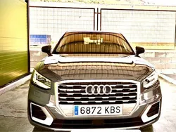 Gris / plata Usado 2017 Audi Q2 Sport SUV | 19.990 € (Un poco caro)