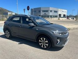 Usado 2022 Kia Stonic SUV | 16.500 € (Precio justo)