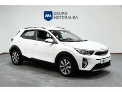 Blanco Usado 2023 Kia Stonic SUV | 16.990 € (Precio justo)
